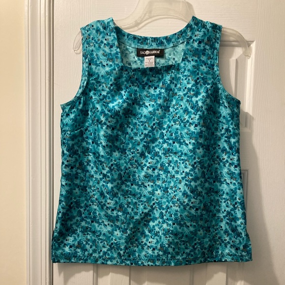 Sag Harbor Tops - Pretty turquoise print size 8 Sag Harbor sleeveless top